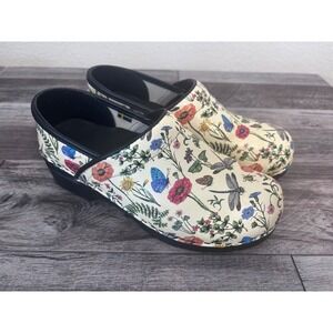 Bjork Clogs Floral Garden‎ Size 7.5 Nursing Healthcare Comfort Shoes